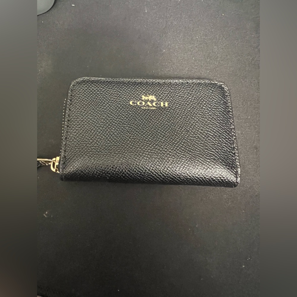 Coach zip wallet